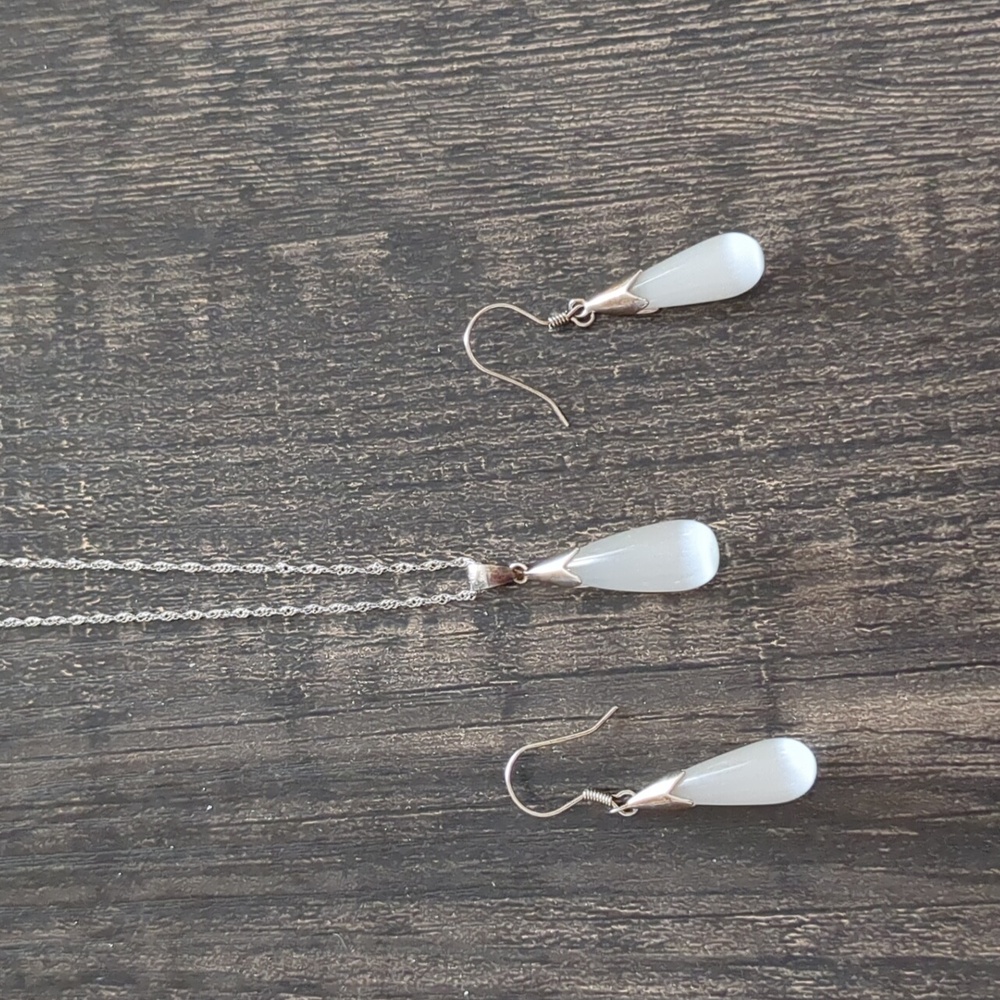 925 Silver Opal Tear Drop Dangle Earrings And Necklace